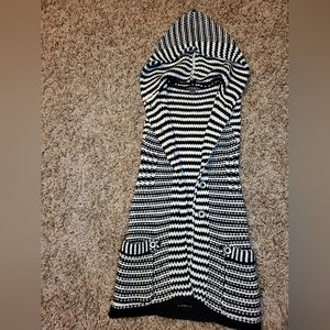 Knitted vest cardigan styleLong in heightSize small